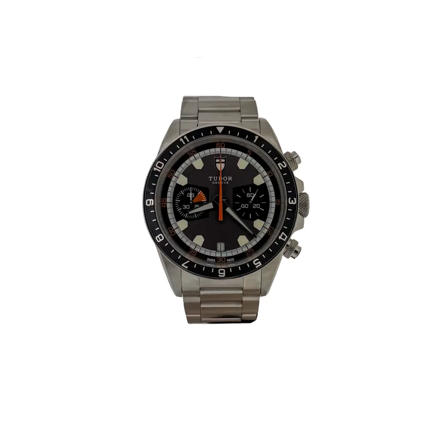 Tudor Heritage Chronographe 70330N.