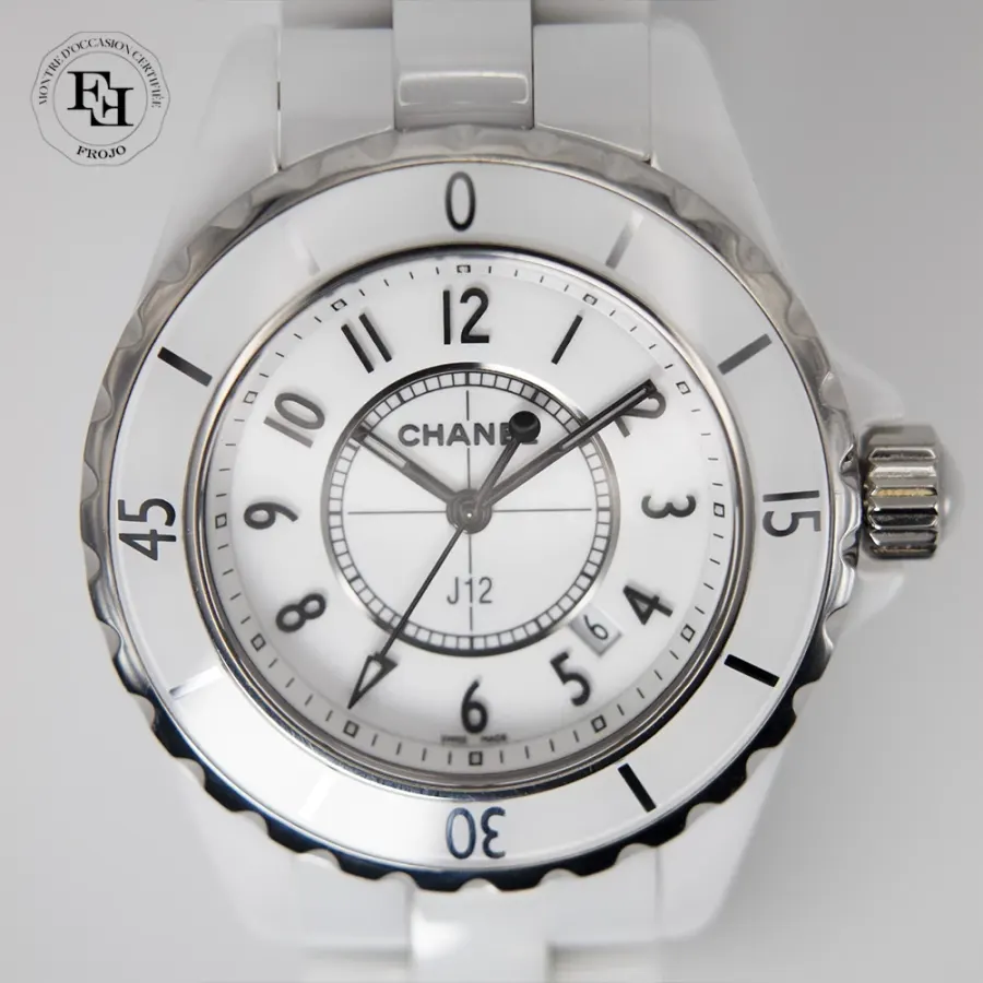 Chanel J12