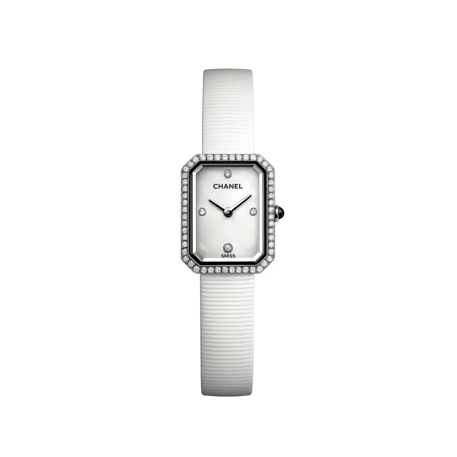 Chanel Première