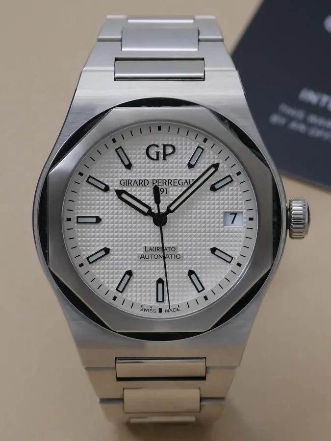 Girard-Perregaux Girard Perregaux Laureato 42