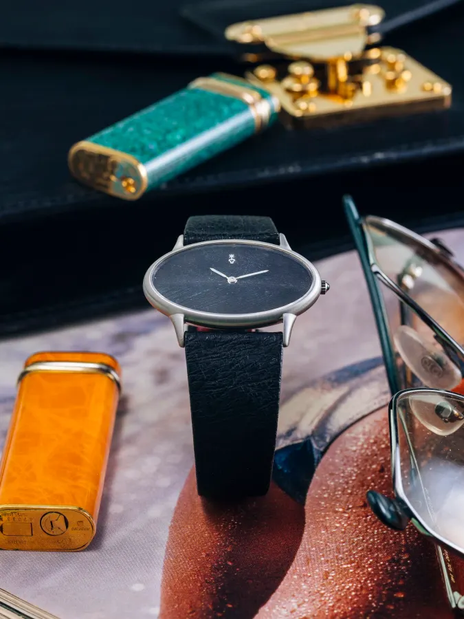 Corum Feather Ovale Ellipse