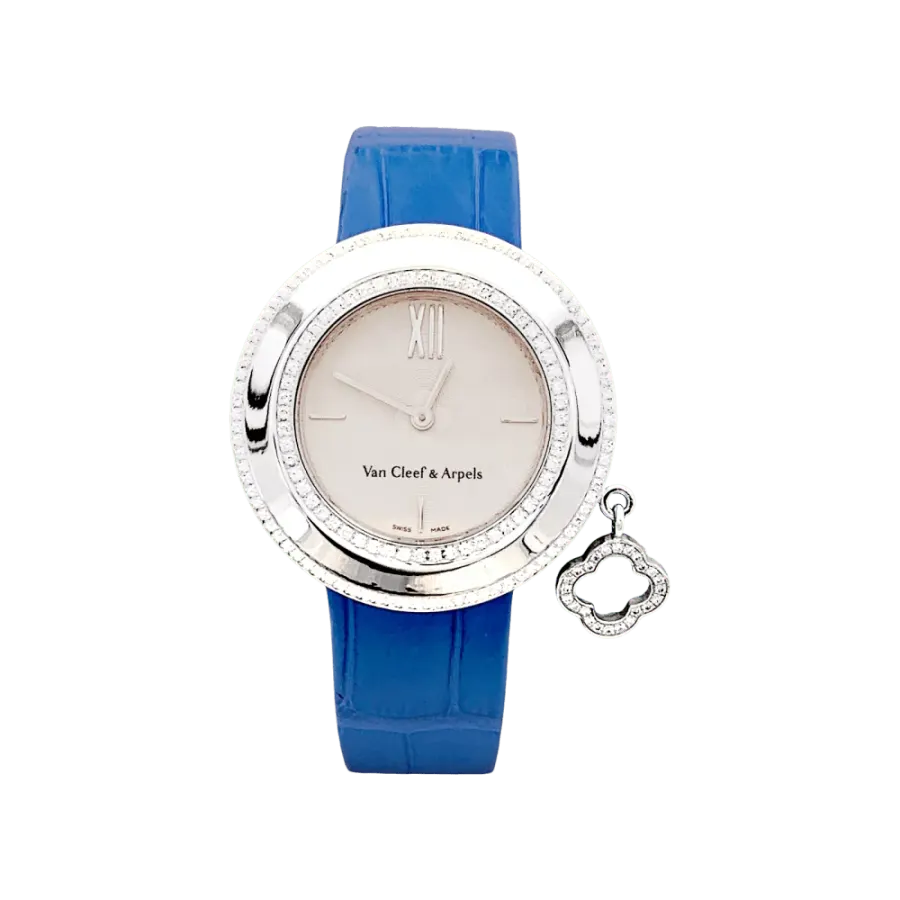 Van Cleef & Arpels Femme , « Charms », or blanc, diamants.