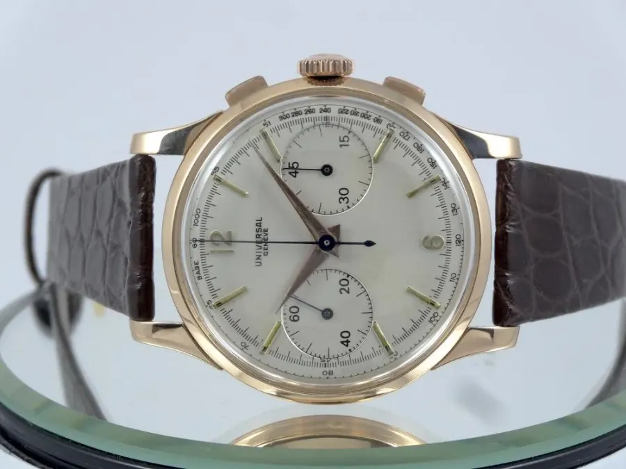 Universal Genève Chrono Compax Grande Taille 38mm or rose