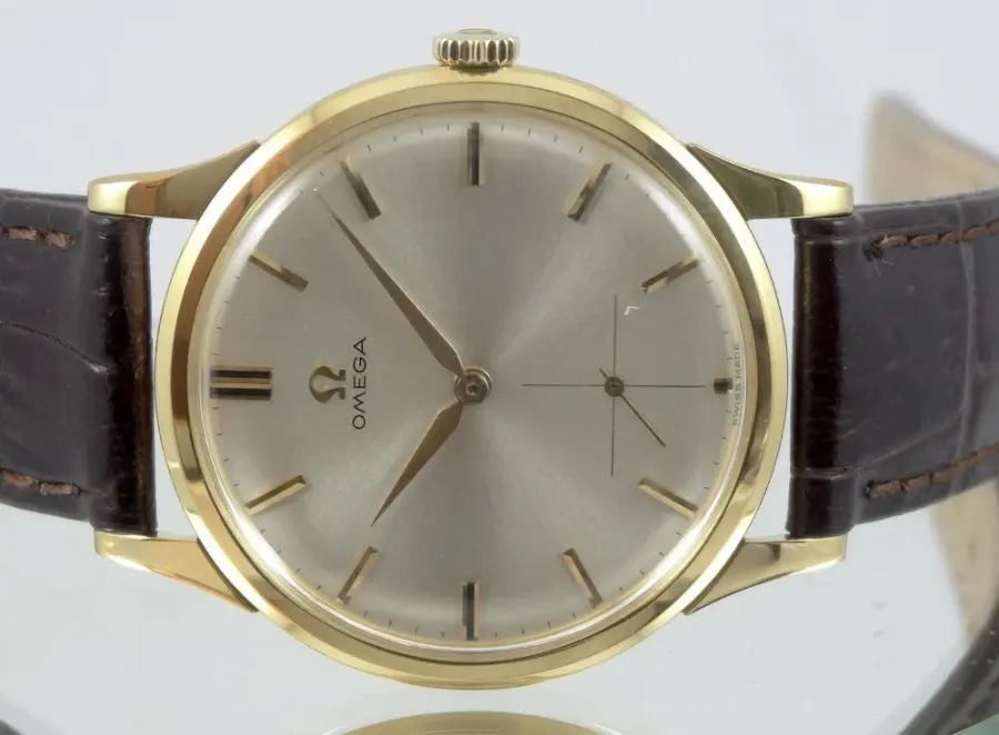 Omega Style Calatrava or jaune 35mm
