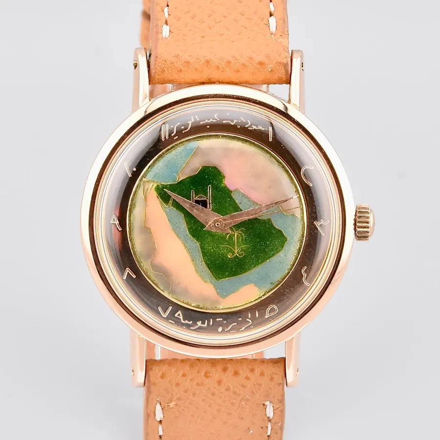 Universal Genève Arabic Dial Pink Gold
